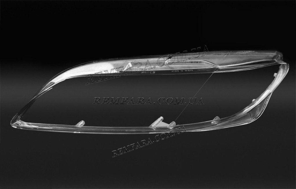 Стекло фары Mazda 6 GG 2002-2008 Remfara