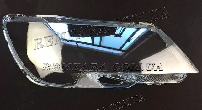 стекло фары Superb 2 2013-2015