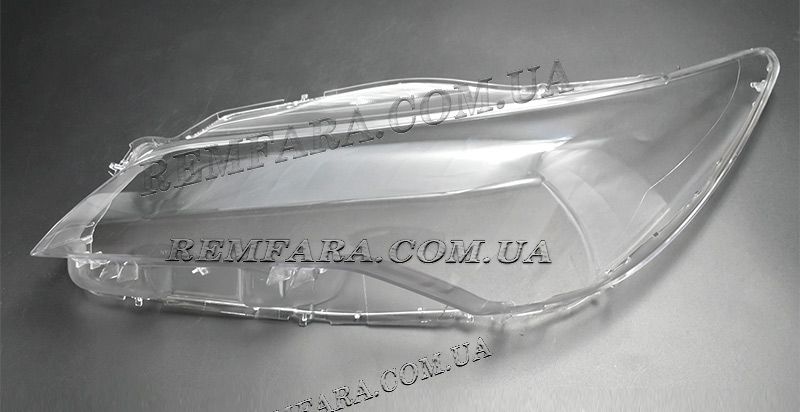 Стекло фары Toyota Camry USA 2015-2017 Remfara