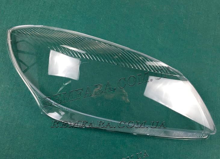 Стекло фары Skoda Fabia 2 5J 2010-2014 Рестайл
