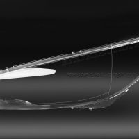 Стекло фары Ford Focus 3 2015-2018 Remfara