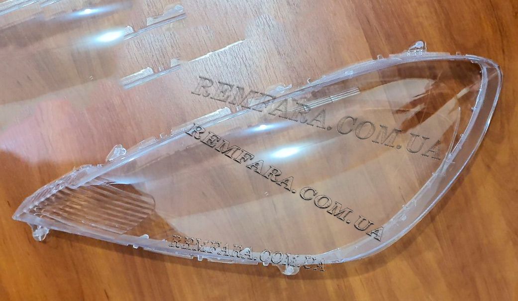 стекло фары Honda Jazz 2 2011-2013 Рестайл левое Remfara