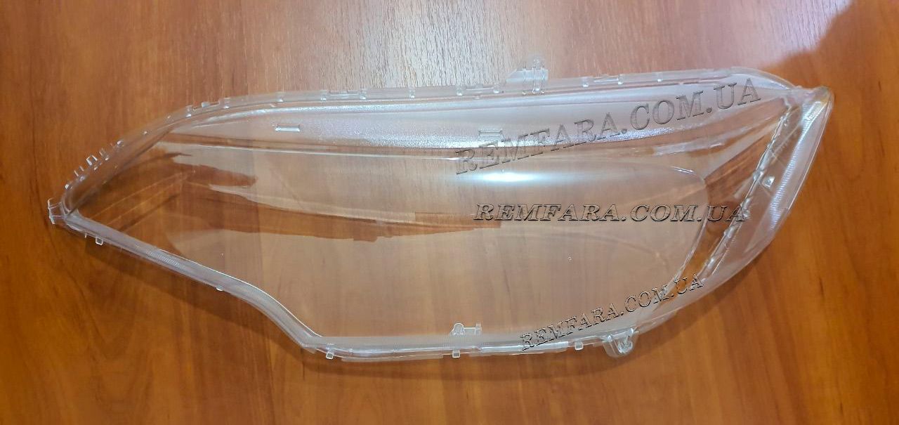 Стекло фары Honda Jazz 3 GK 2013-н.в. Remfara
