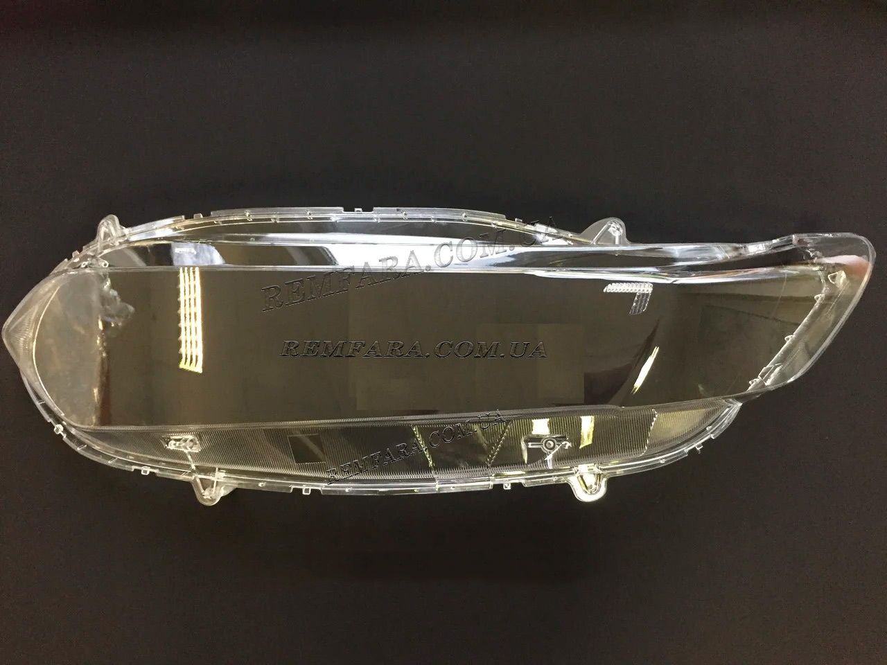 стекло фары Honda Accord LX 10 CV 2017-2020 Remfara