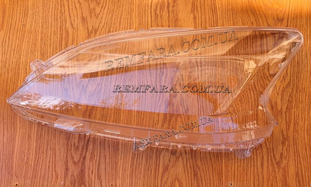 Стекло фары Nissan Sentra B17 2012-16