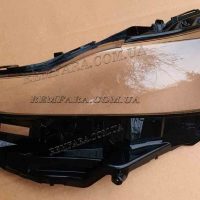 Стекло фары Lexus IS 2016-2021 Рестайл