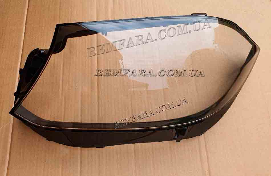 Скло фариMercedes GLS X166 2016-2020