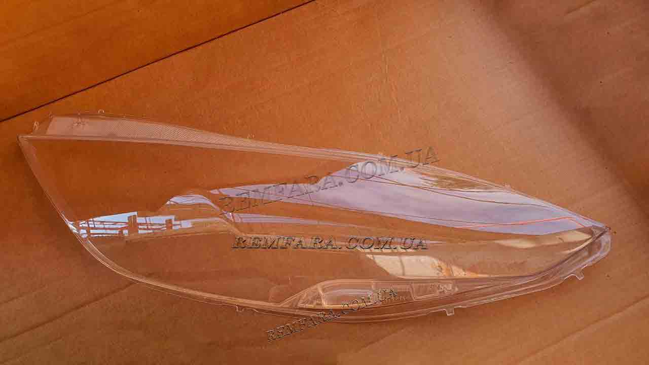 Скло фари Tesla Model S 2012-2023