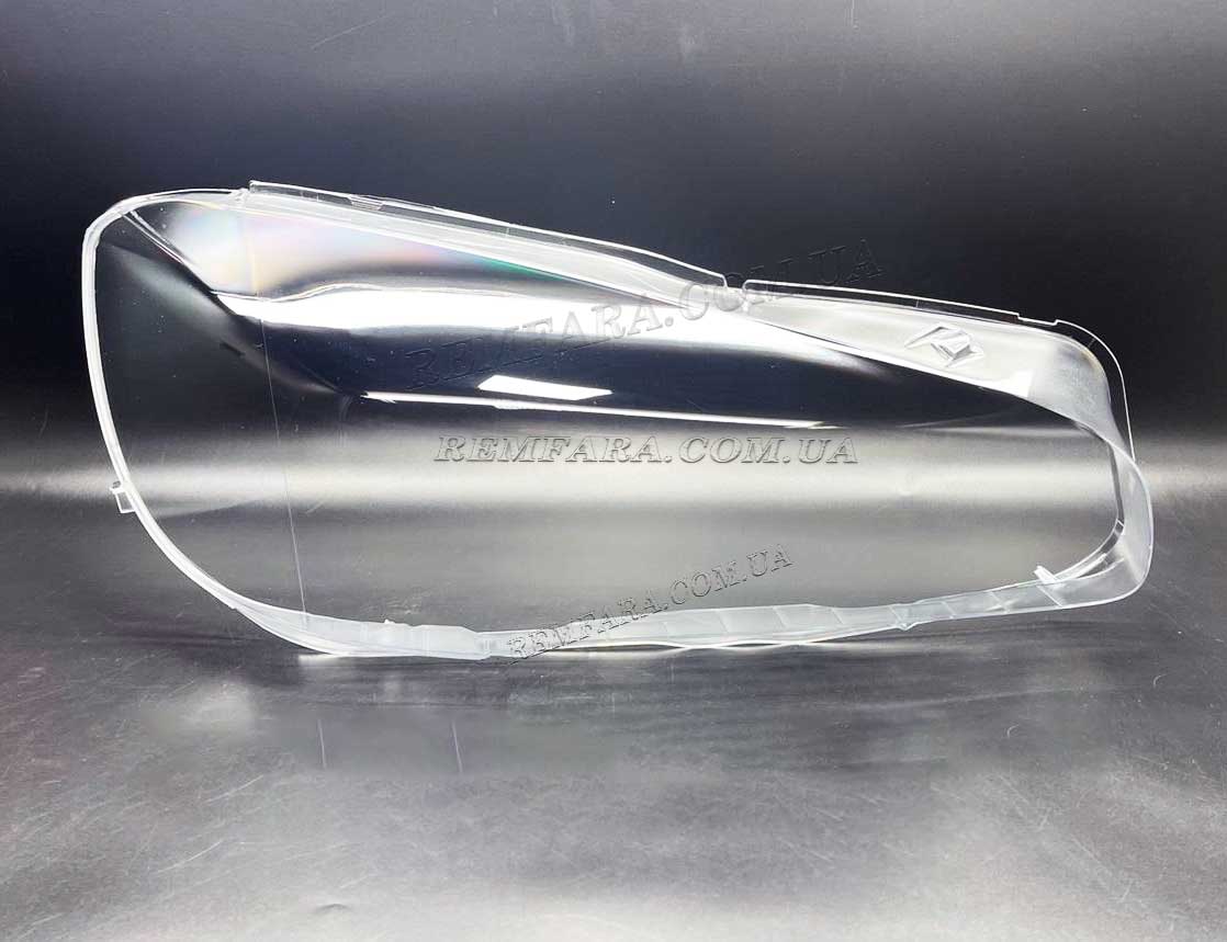 Стекло фары BMW 2 Tourer